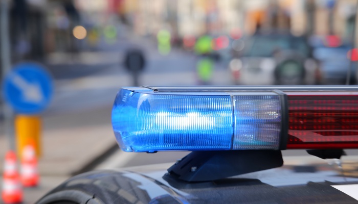 报警警察被收买了怎么办_警察会处理买卖纠纷吗_