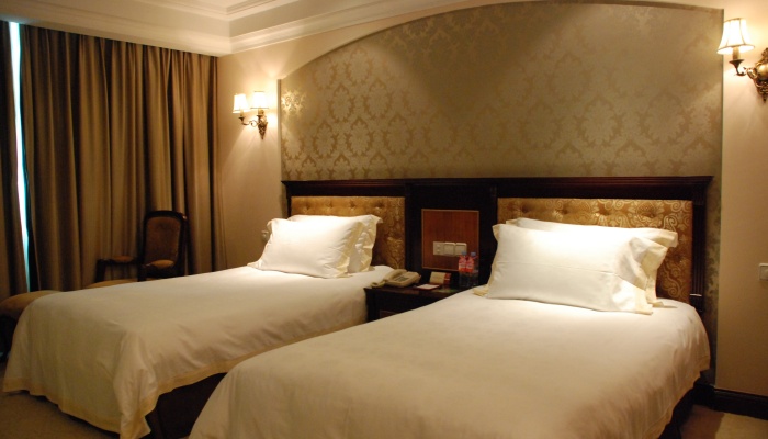 酒店赔偿款怎么开票_酒店赔偿可以开发票开什么项目_